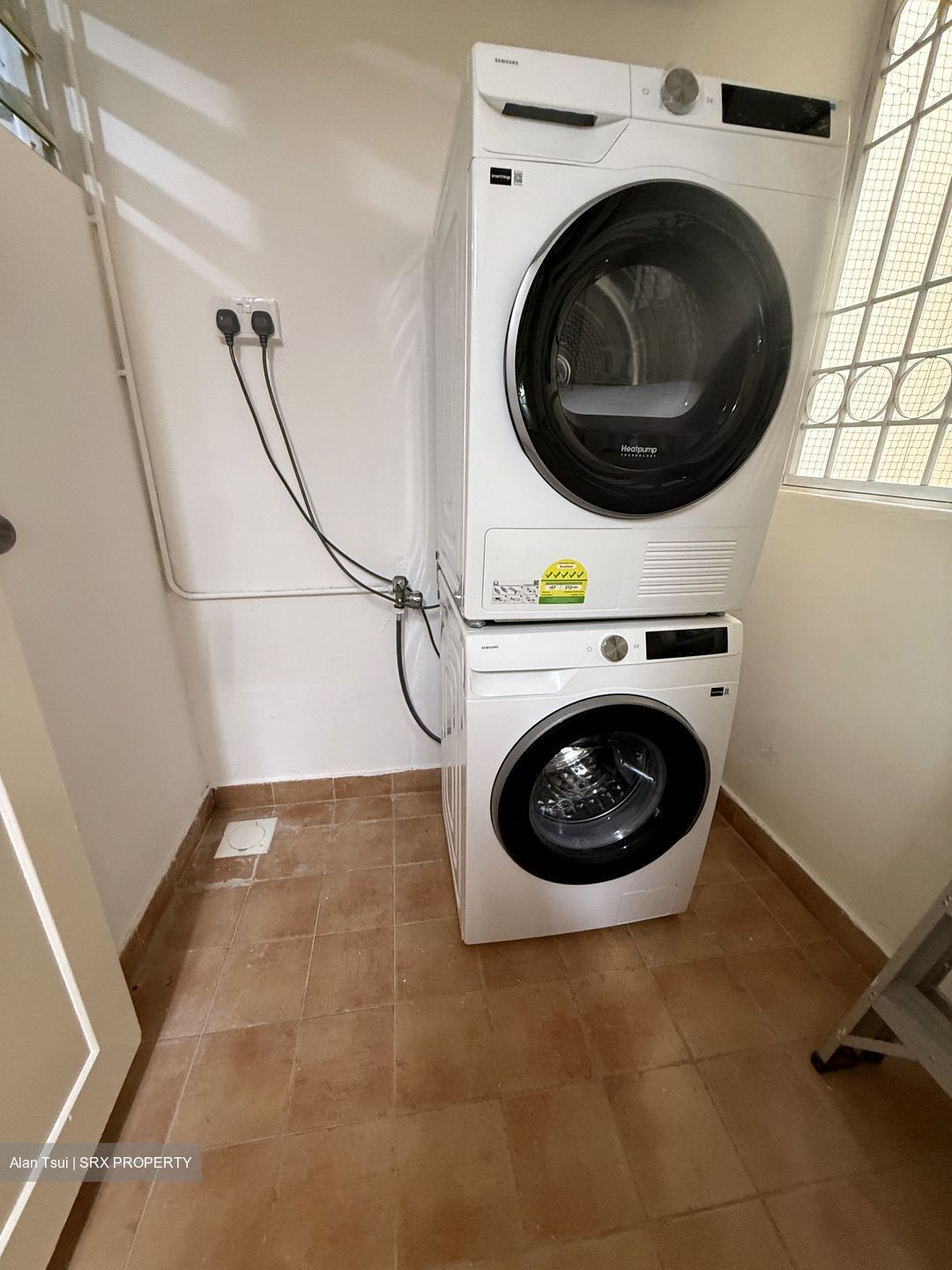 Emerald Garden (D1), Condominium #582379891